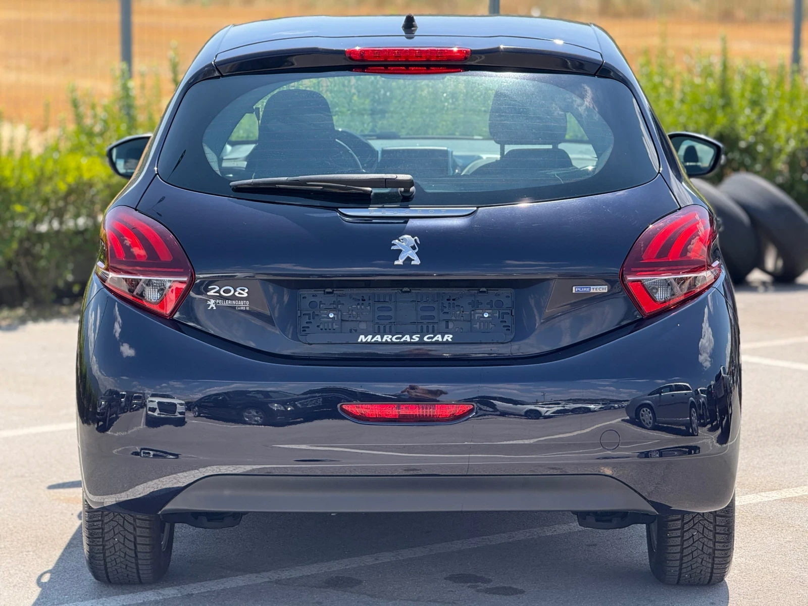 Peugeot 208 1.2I EURO6B * KTEO* ЛИЗИНГ*  - изображение 4