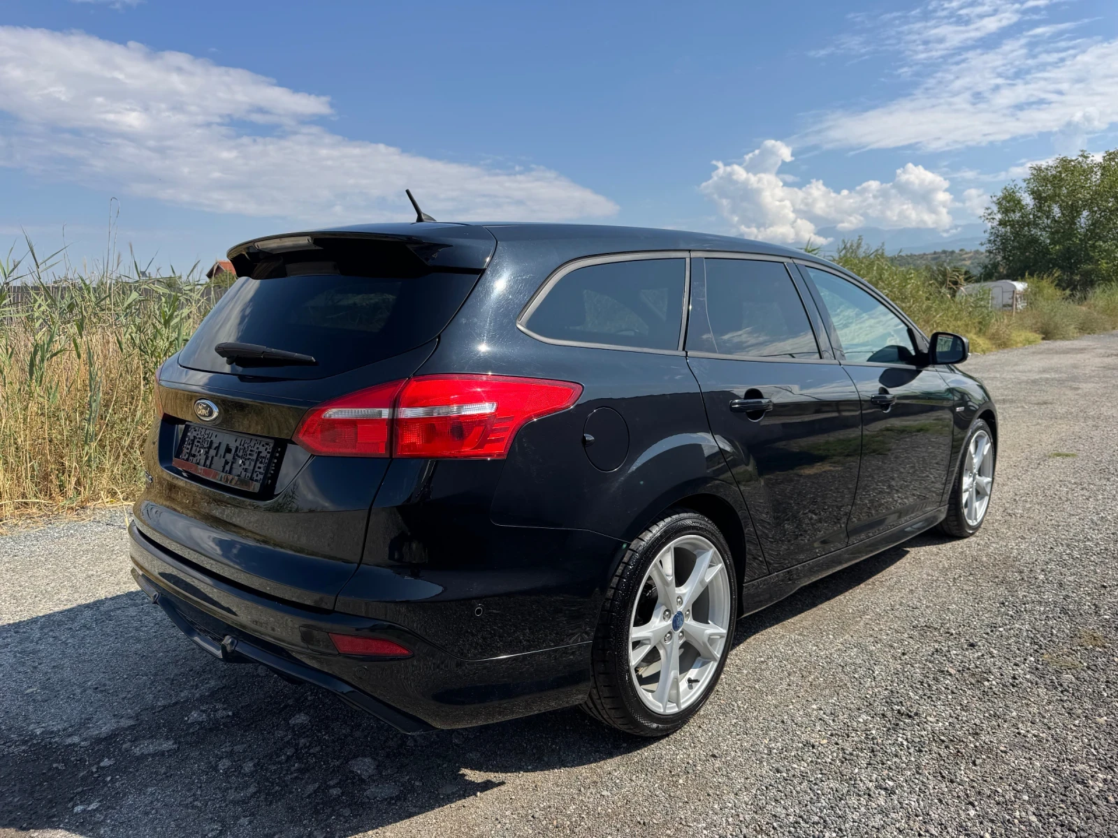 Ford Focus ST LINE 1.5 TDCI * FULL*  - изображение 5