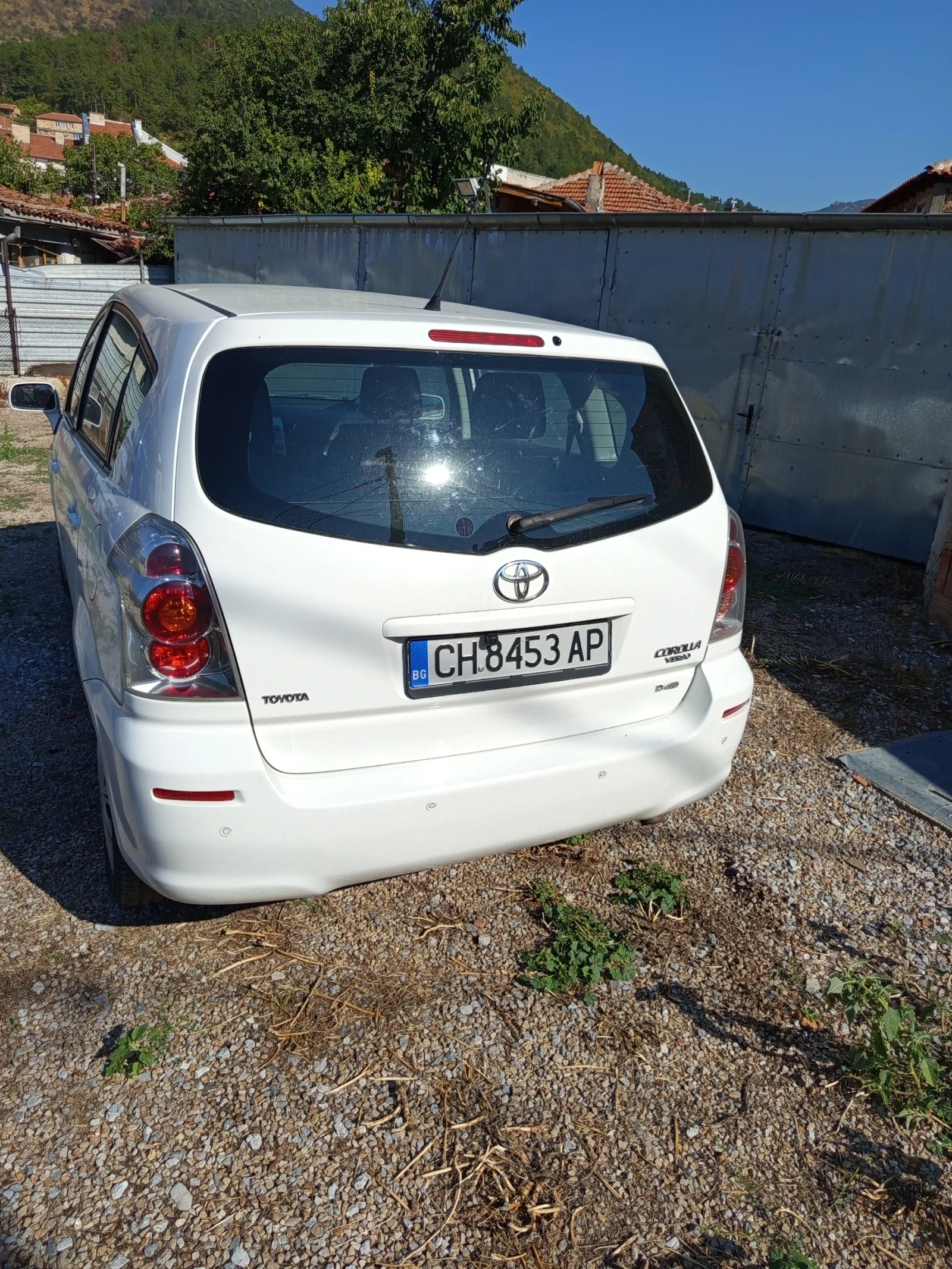 Toyota Corolla verso  - изображение 2