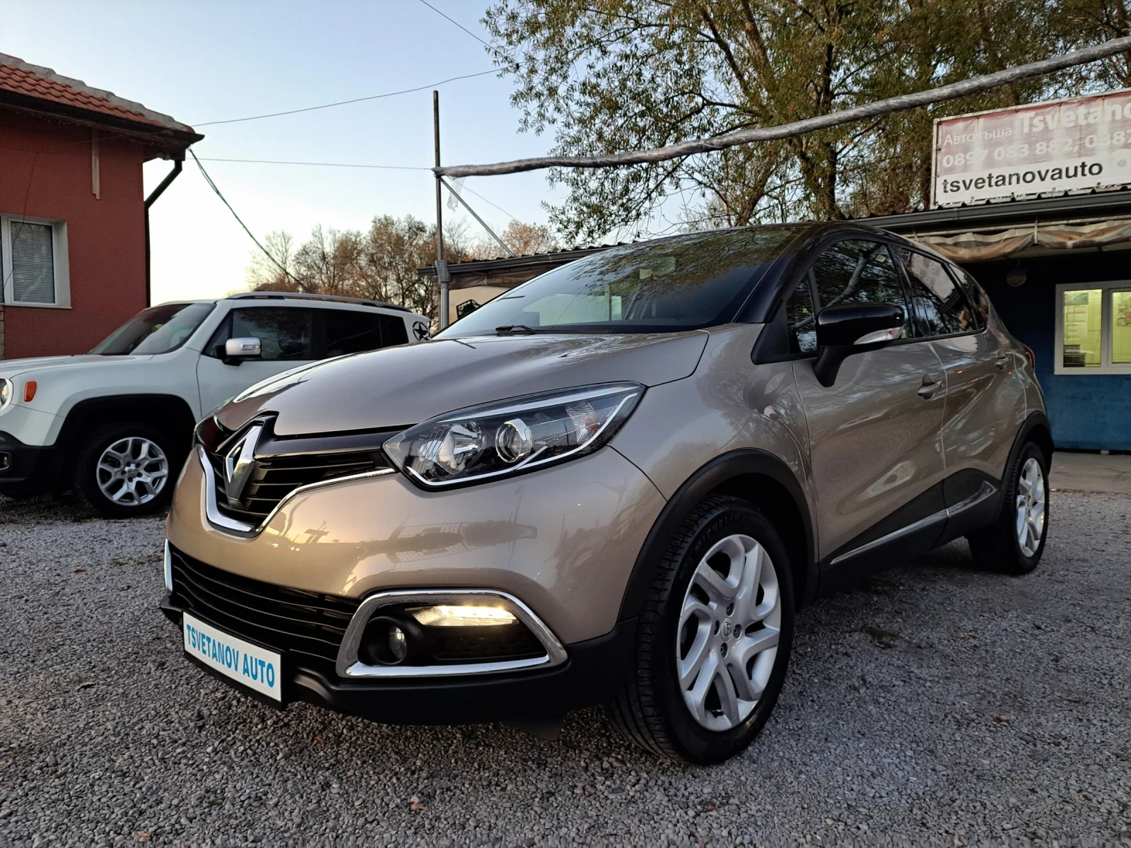 Renault Captur 1.5DCI AUTOMATIC - изображение 3