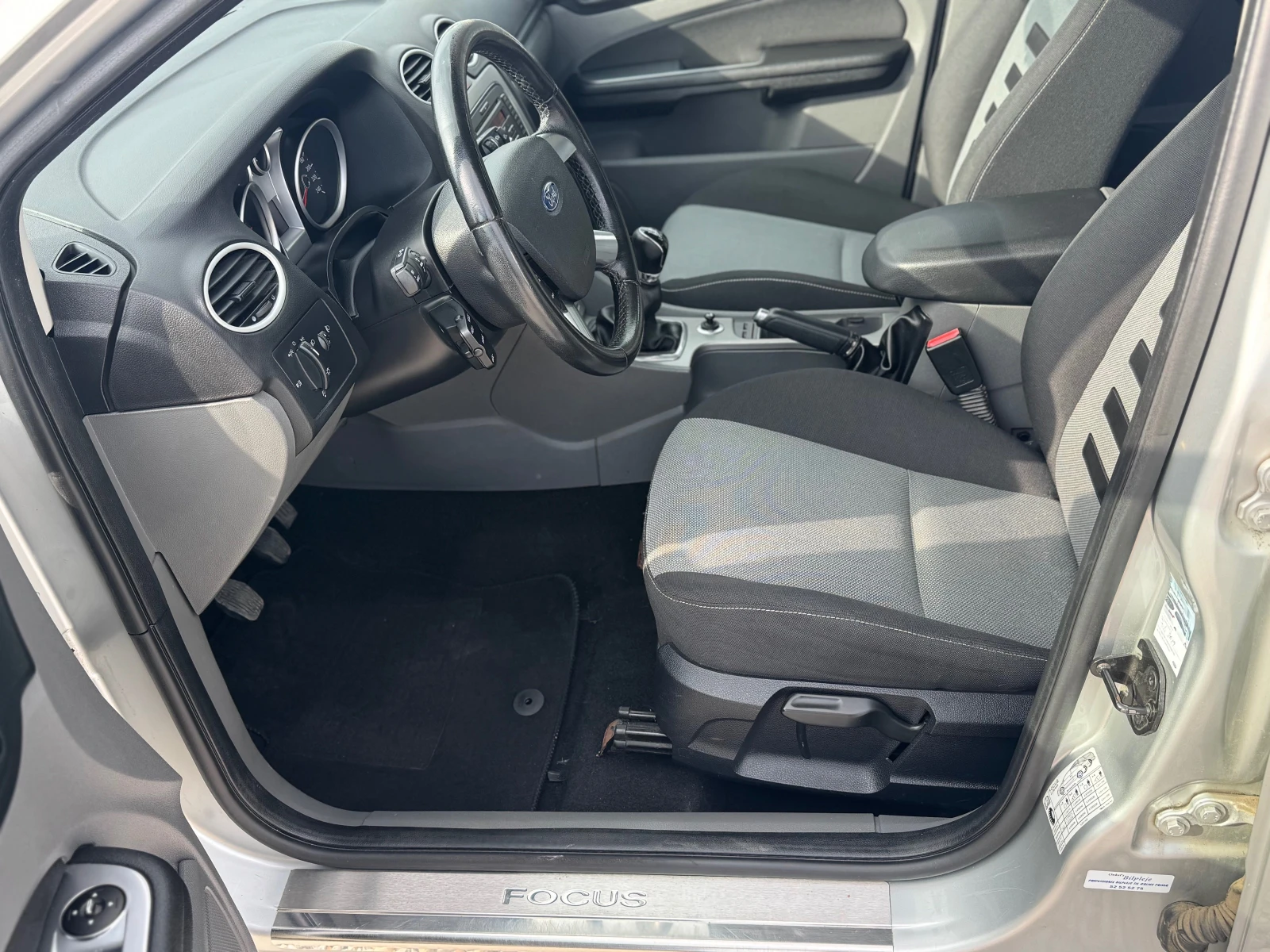 Ford Focus 1.6 | Mobile.bg � ����������� 6