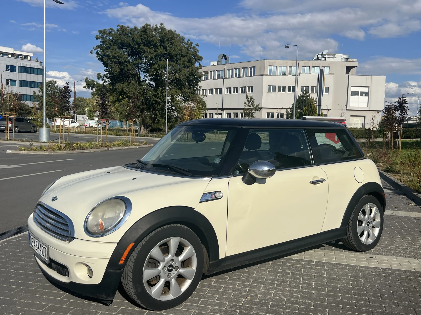 Mini Cooper N12 MF43, снимка 3 - Автомобили и джипове - 56445309