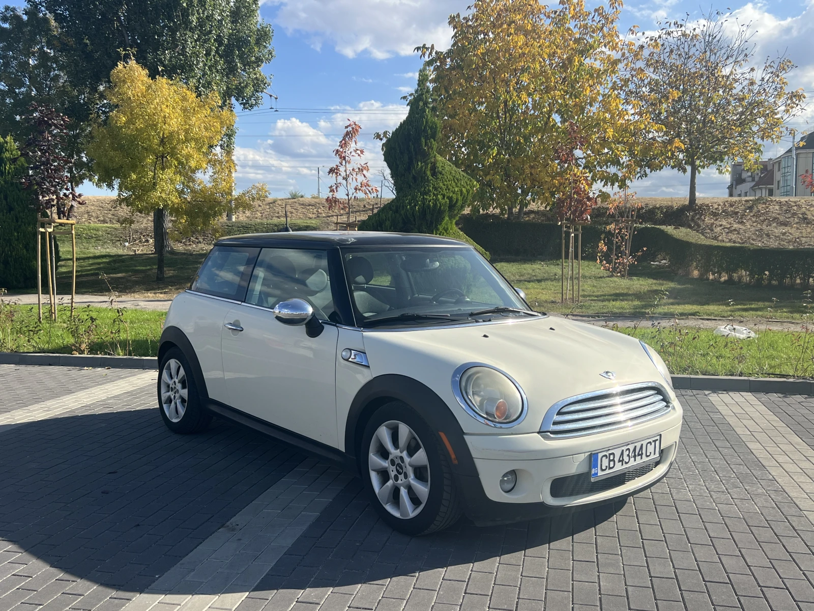 Mini Cooper N12 MF43