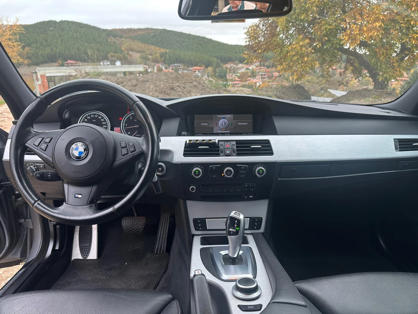 BMW 530 E61 LCI XDrive, снимка 6 - Автомобили и джипове - 54526919