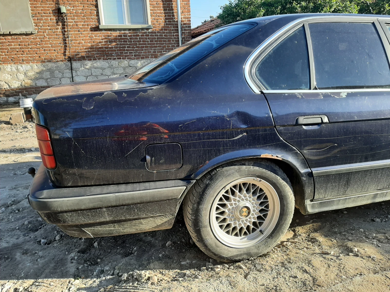 BMW 518, снимка 6 - Автомобили и джипове - 54560780