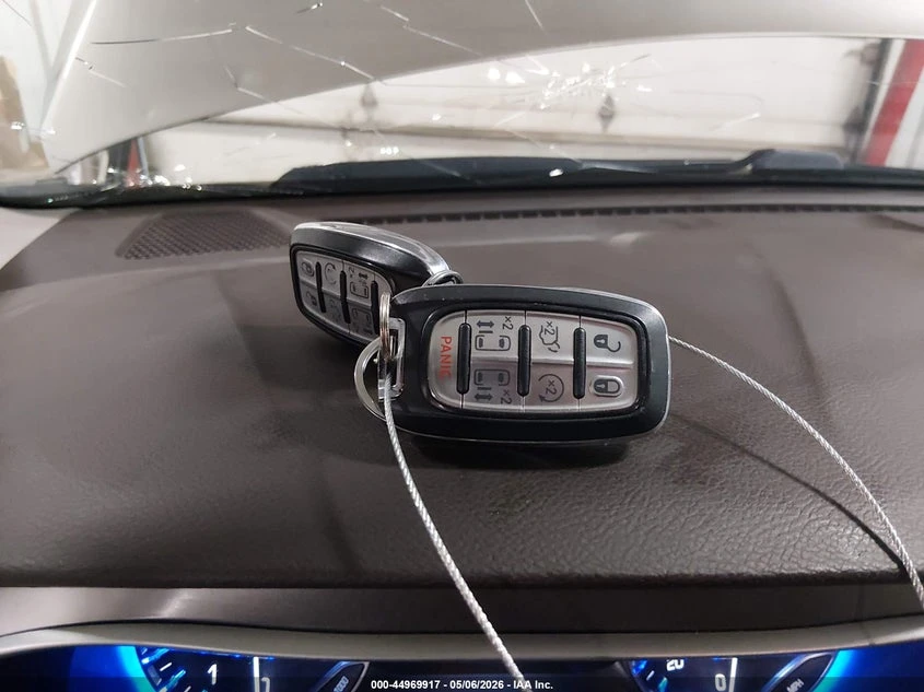 Chrysler Pacifica 3.6l Touring L, снимка 11 - Автомобили и джипове - 54622398