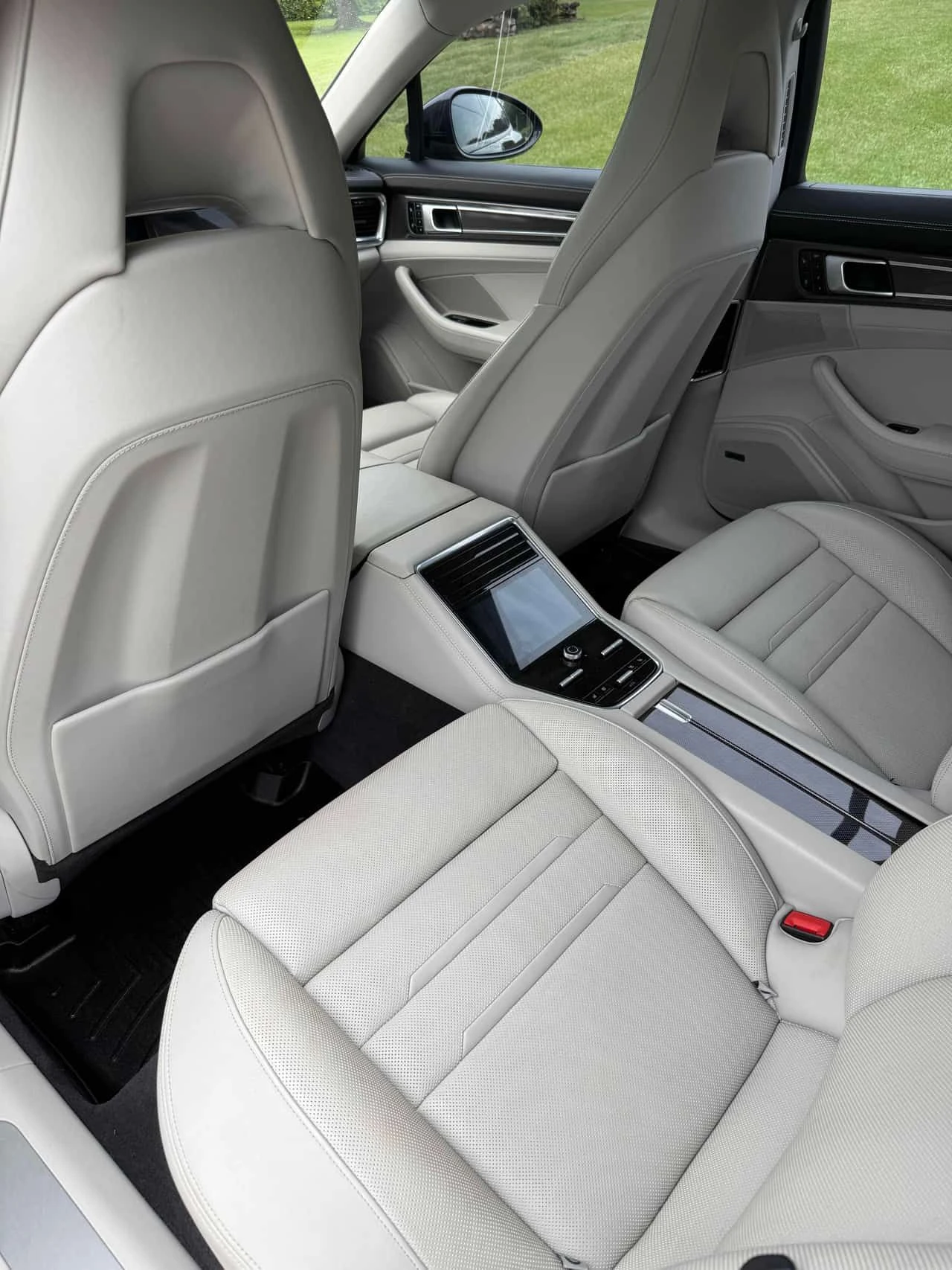 Porsche Panamera 4 E-Hybrid Sport Turismo\BOSE\HUD\360\PANO\, снимка 13 - Автомобили и джипове - 54940262