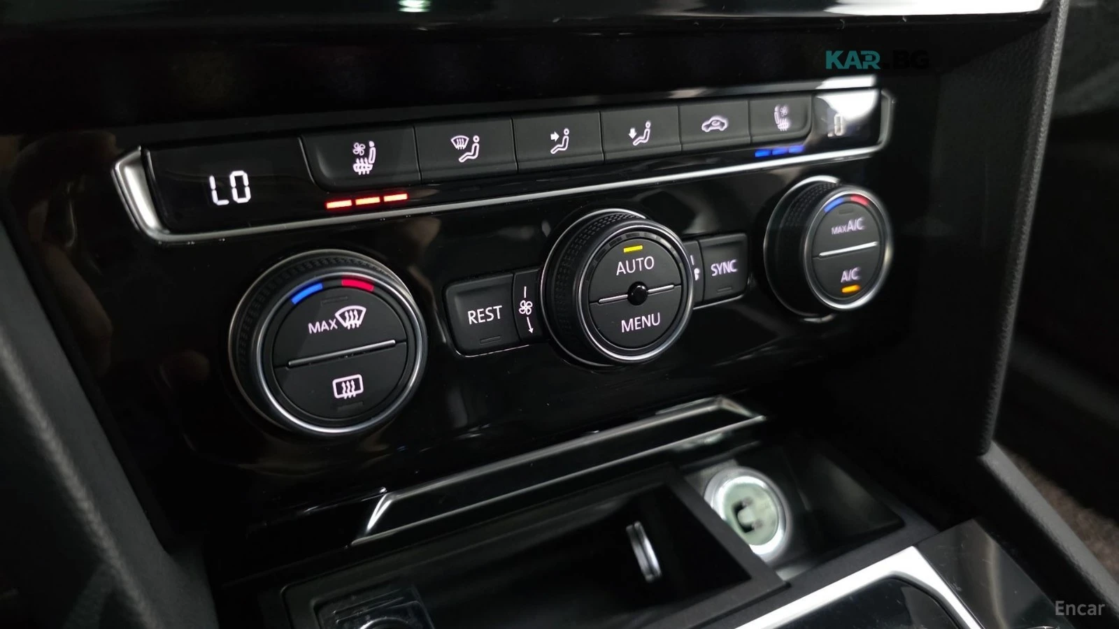 VW Arteon Prestige* 2.0TDI* ПОДГРЕВ* ОБДУХ* 360* ДИСТРОНИК* , снимка 14 - Автомобили и джипове - 55379959
