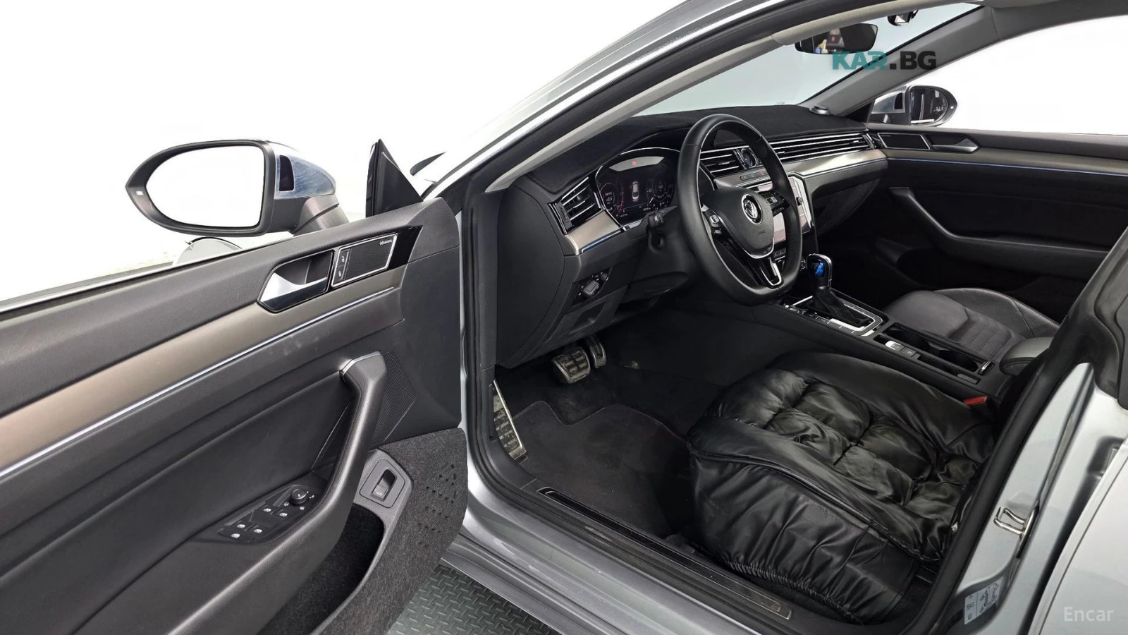 VW Arteon Prestige* 2.0TDI* ПОДГРЕВ* ОБДУХ* 360* ДИСТРОНИК* , снимка 8 - Автомобили и джипове - 55379959