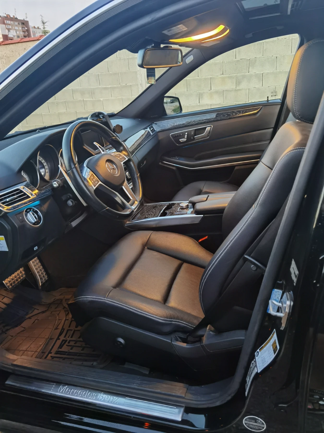 Mercedes-Benz E 350 AMG 4matic, снимка 5 - Автомобили и джипове - 55742549