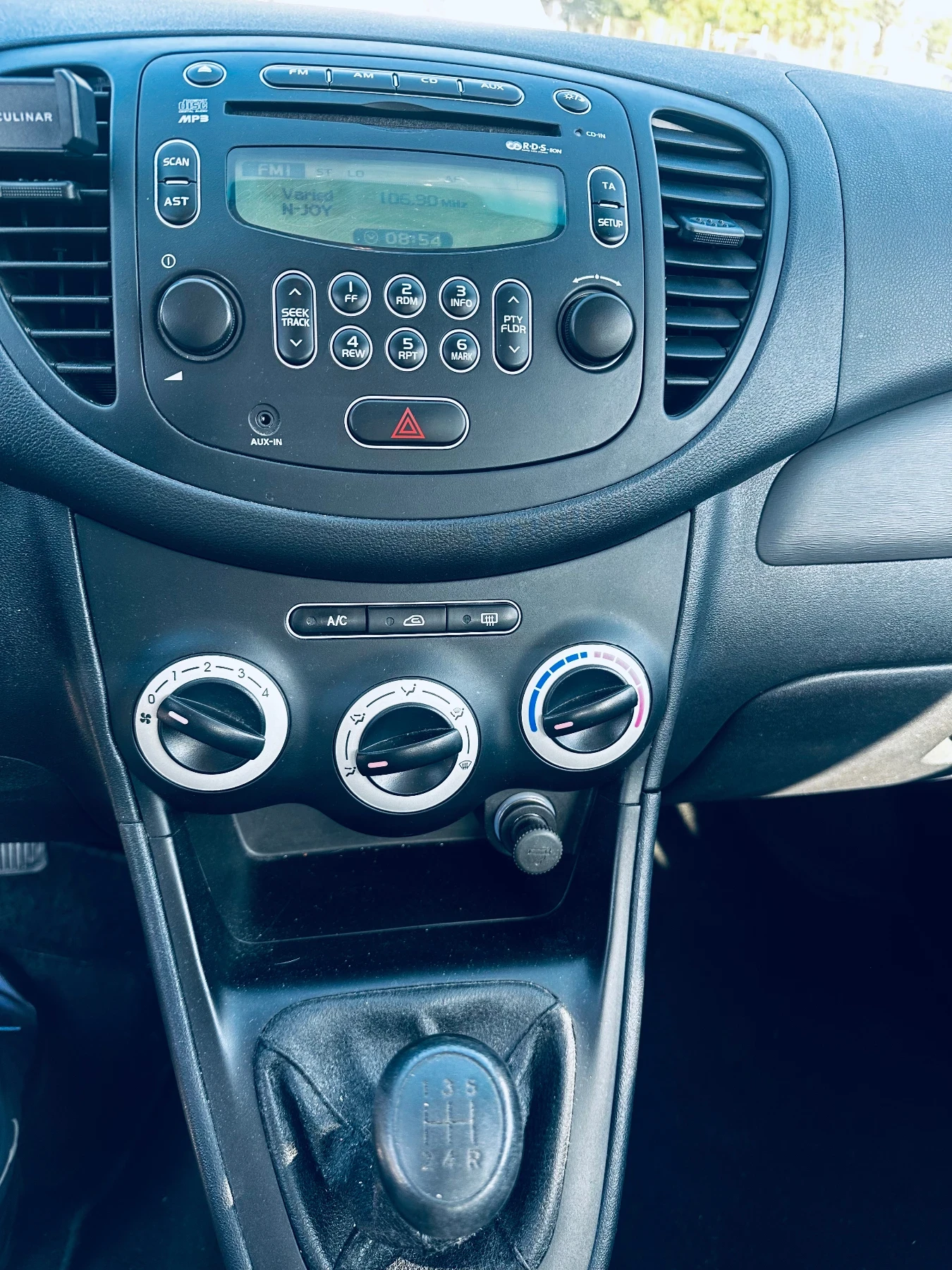Hyundai I10 1.2 бензин, Климатик, Нов внос от Германия, снимка 10 - Автомобили и джипове - 55882580