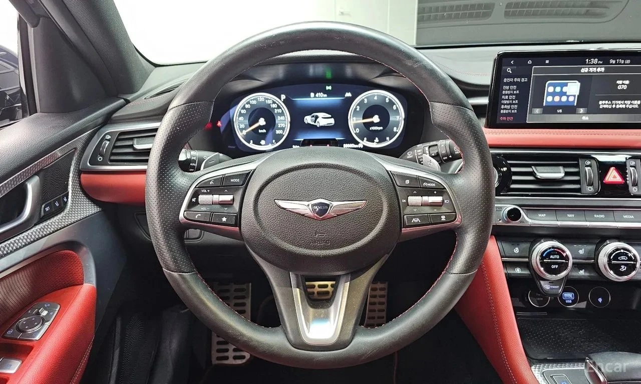 Genesis G70 Gasoline 2.0T 2WD* ОБДУХВАНЕ* НАВИ* 360* АВТОКРЕДИ, снимка 13 - Автомобили и джипове - 56117099