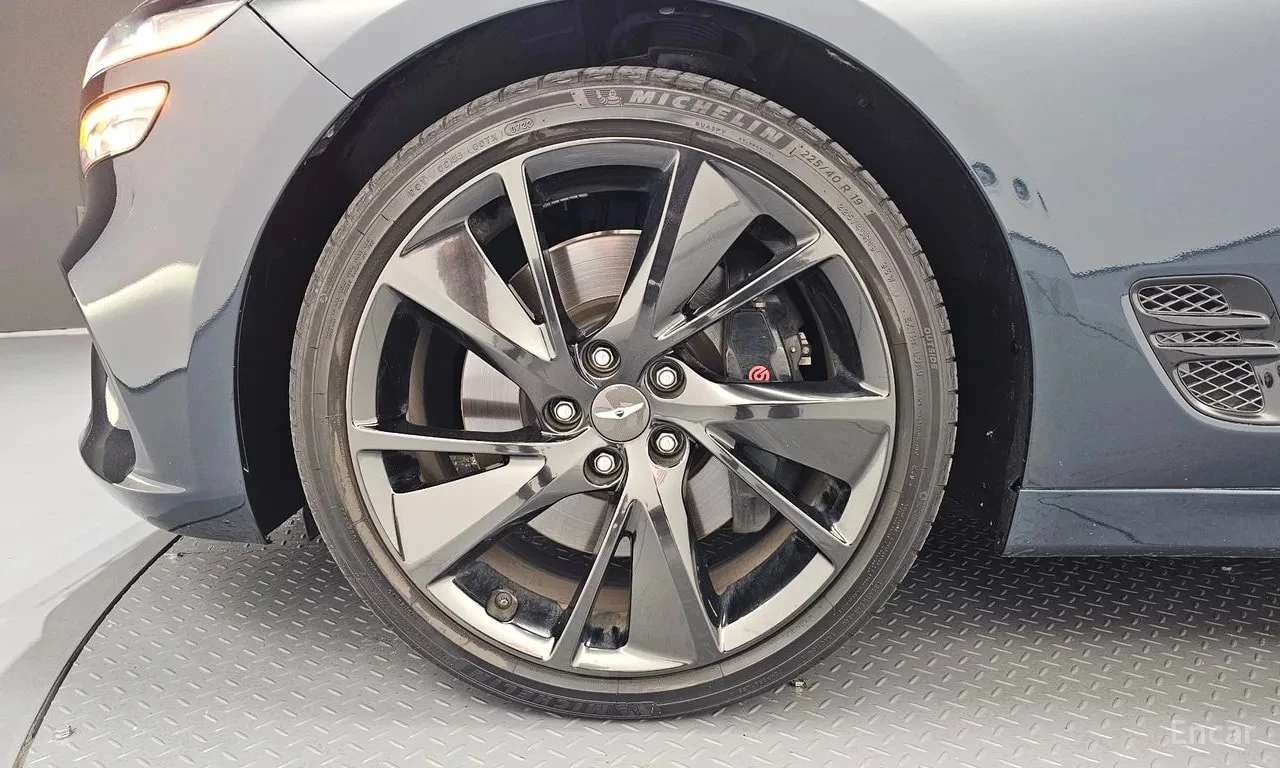 Genesis G70 Gasoline 2.0T 2WD* ОБДУХВАНЕ* НАВИ* 360* АВТОКРЕДИ, снимка 5 - Автомобили и джипове - 56117099