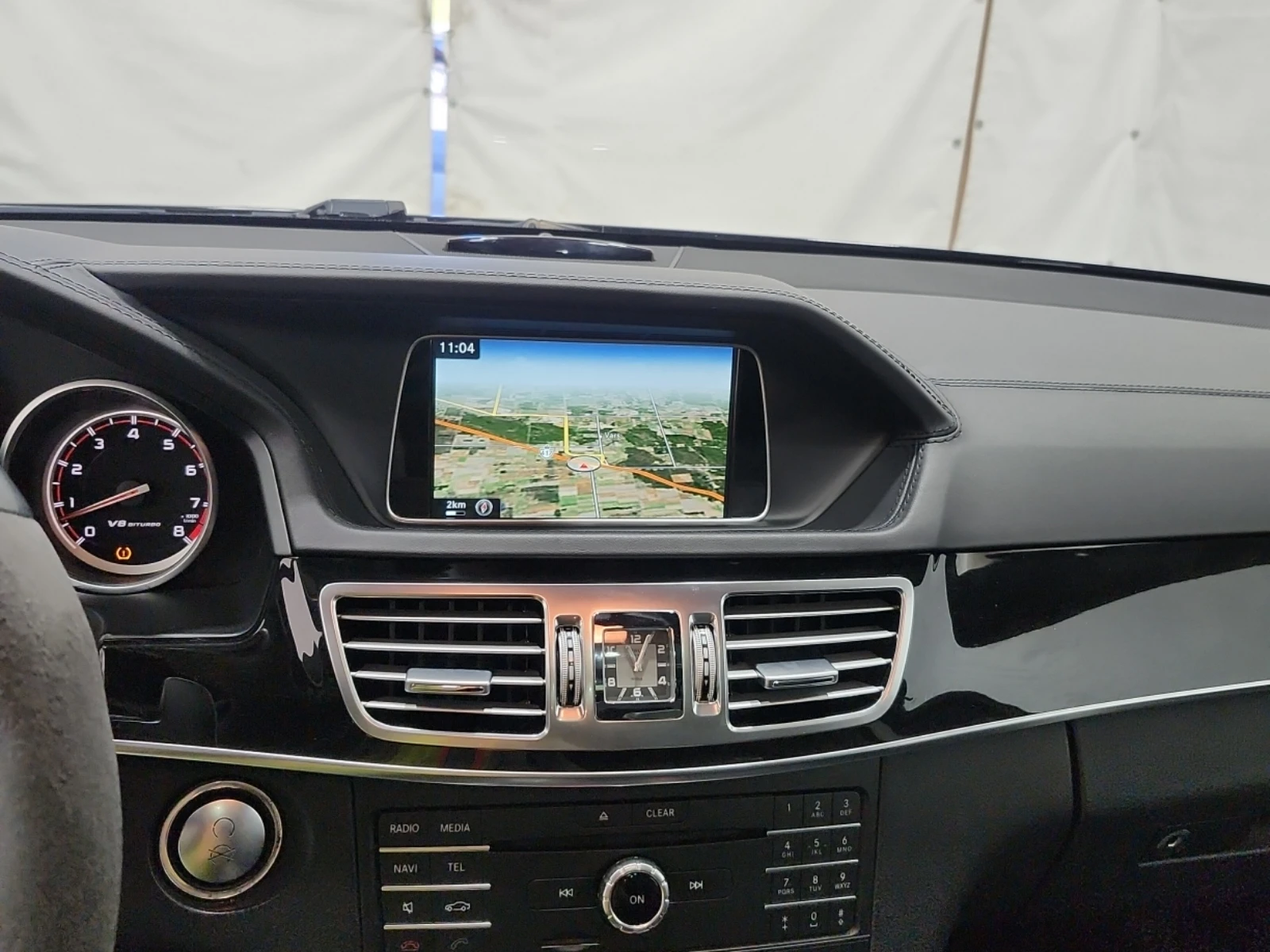 Mercedes-Benz E 63 AMG ����������/ ������ | Mobile.bg � ����������� 11