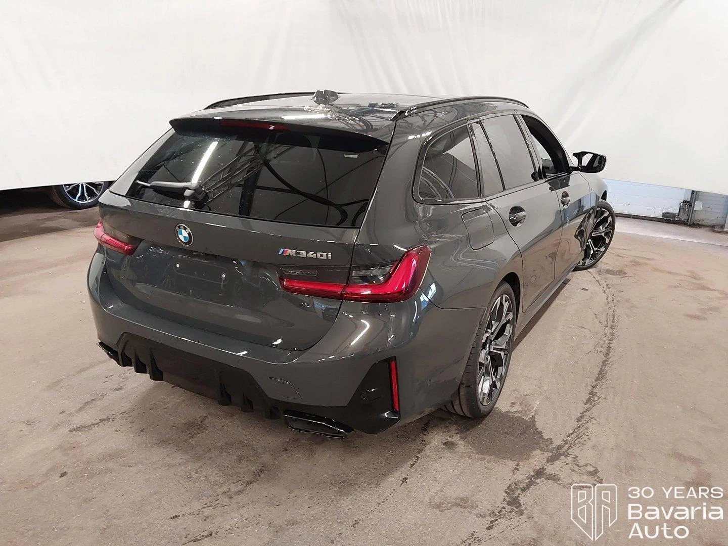 BMW 340 M340i xDrive Touring Sportautomatic, снимка 3 - Автомобили и джипове - 56597004