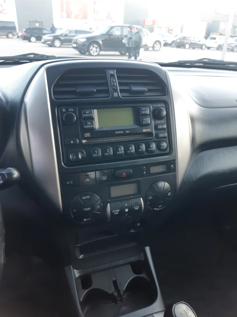 Toyota Rav4, снимка 9 - Автомобили и джипове - 49089564