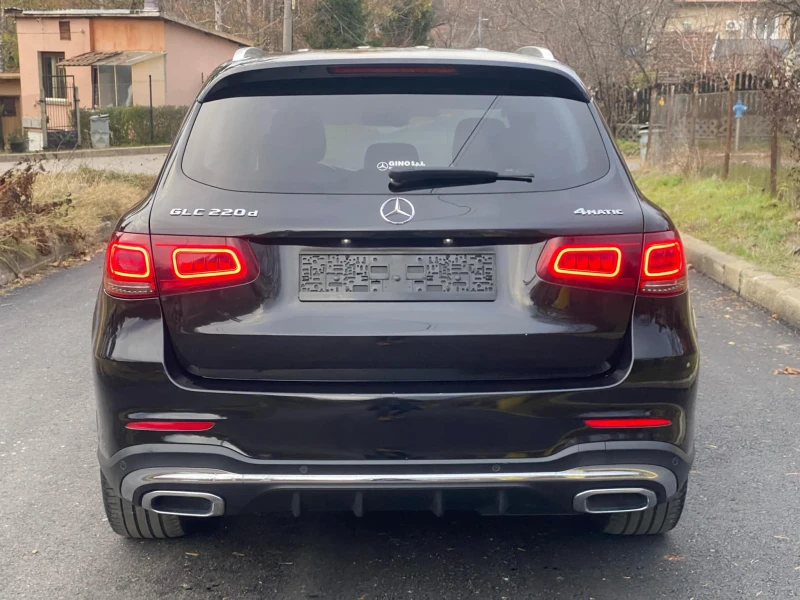 Mercedes-Benz GLC 220 AMG/4 MATIC/DISTRONIC/VIRTUAL/KEY LESS/FULL LED, снимка 4 - Автомобили и джипове - 49306251