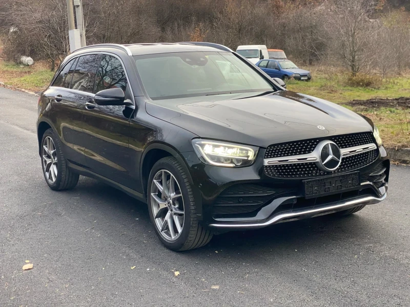 Mercedes-Benz GLC 220 AMG/4 MATIC/DISTRONIC/VIRTUAL/KEY LESS/FULL LED, снимка 2 - Автомобили и джипове - 49306251