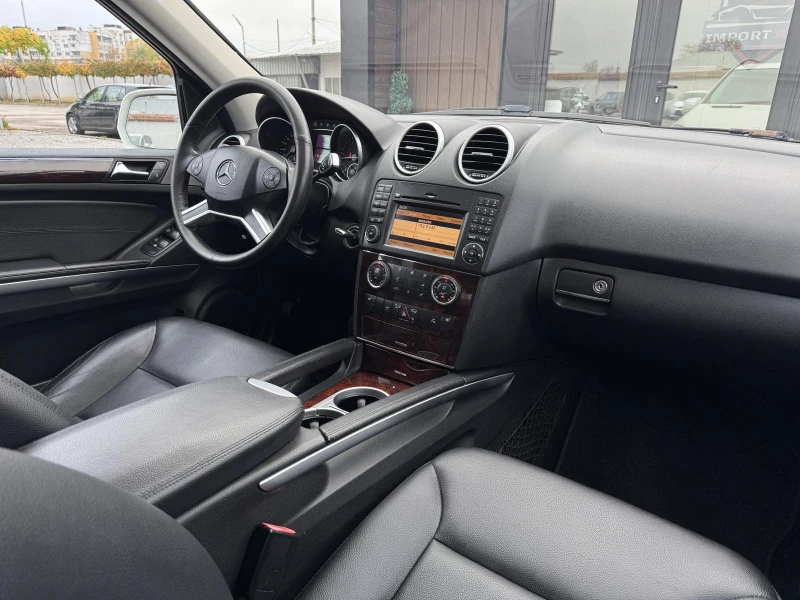 Mercedes-Benz ML 320 CDI* FACELIFT* BLUETEC* , снимка 9 - Автомобили и джипове - 52331568