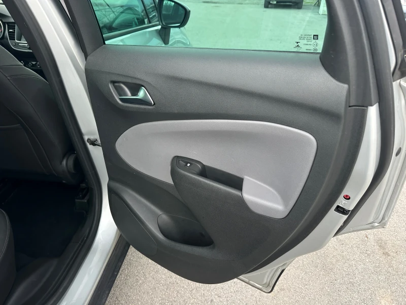 Opel Crossland X 1.6D, снимка 8 - Автомобили и джипове - 52690141