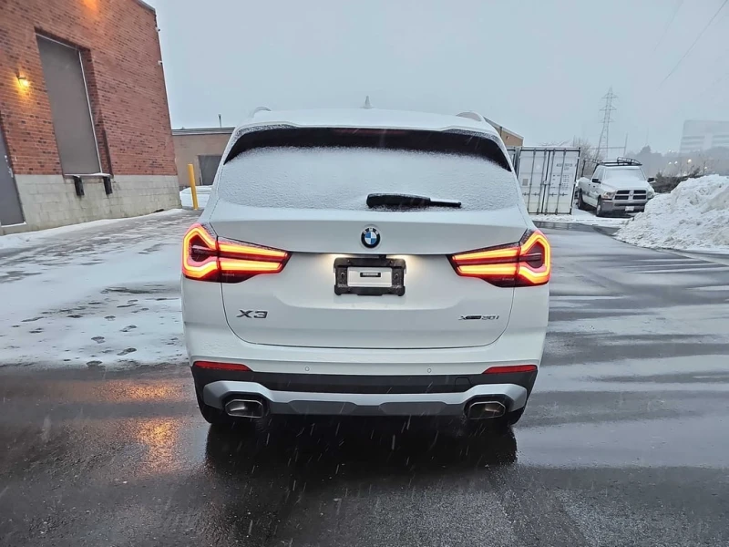 BMW X3 * xDrive30i * CARFAX * БЕЗ ПЪРВОНАЧАЛНА ВНОСКА, снимка 4 - Автомобили и джипове - 52967285