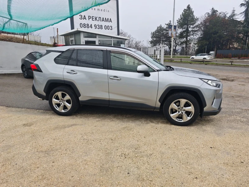 Toyota Rav4 4x4* HYBRID* ЕВРОПЕЙСКИ* СЕРВ.КНИЖКА, снимка 6 - Автомобили и джипове - 53005284