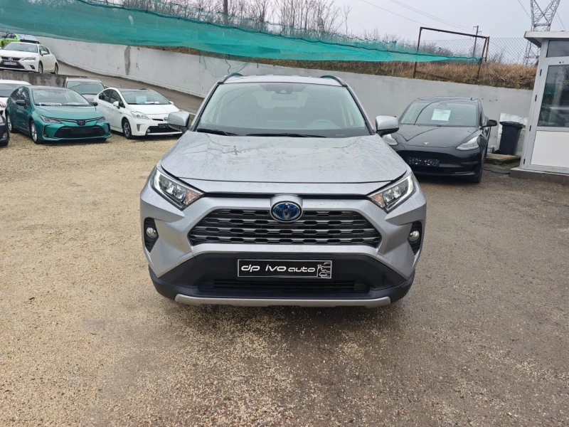 Toyota Rav4 4x4* HYBRID* ЕВРОПЕЙСКИ* СЕРВ.КНИЖКА, снимка 8 - Автомобили и джипове - 53005284