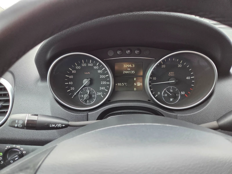 Mercedes-Benz ML 280 280 CDI 4-Matiic  на ПРУЖИНИ, снимка 10 - Автомобили и джипове - 53374101