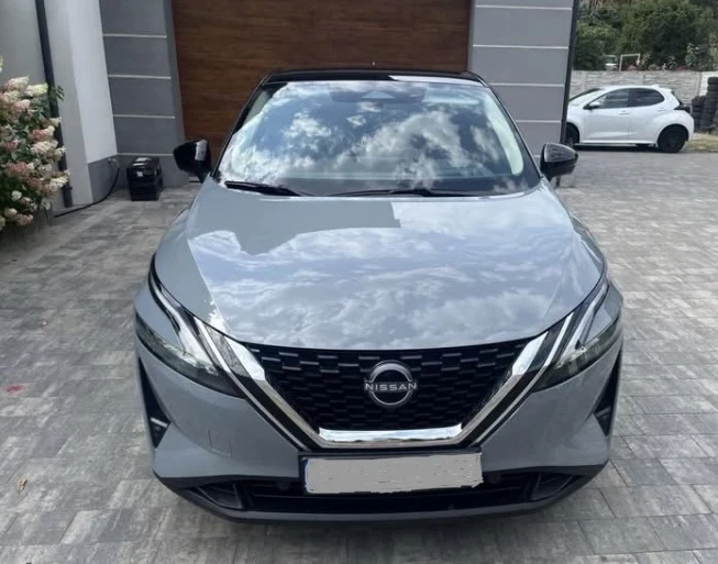 Nissan Qashqai Hybrid , снимка 6 - Автомобили и джипове - 55781296