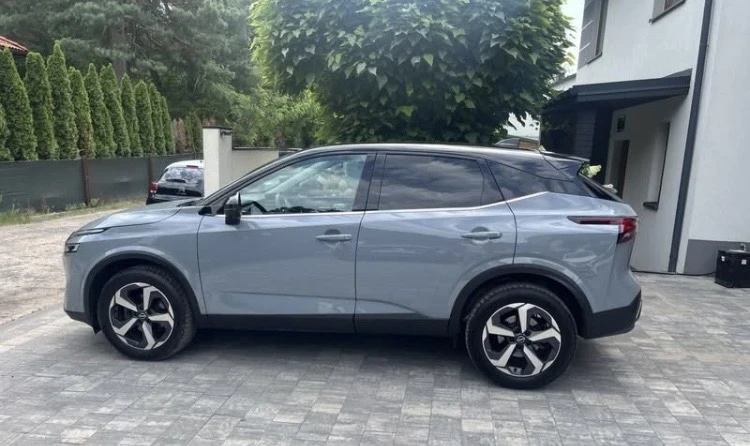 Nissan Qashqai Hybrid , снимка 5 - Автомобили и джипове - 55781296
