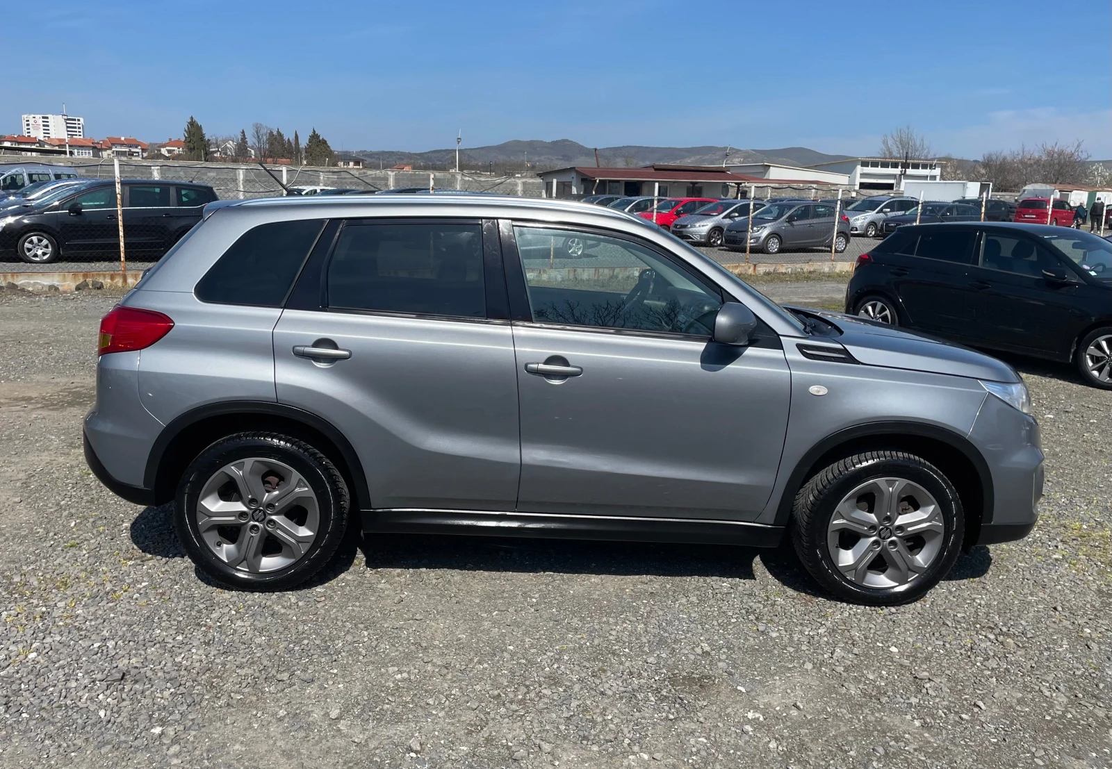 Suzuki Vitara II ALLGRIP 4WD 1.6 DDiS V-Cool 120hp 6-Spe EURO 6B | Mobile.bg � ����������� 4