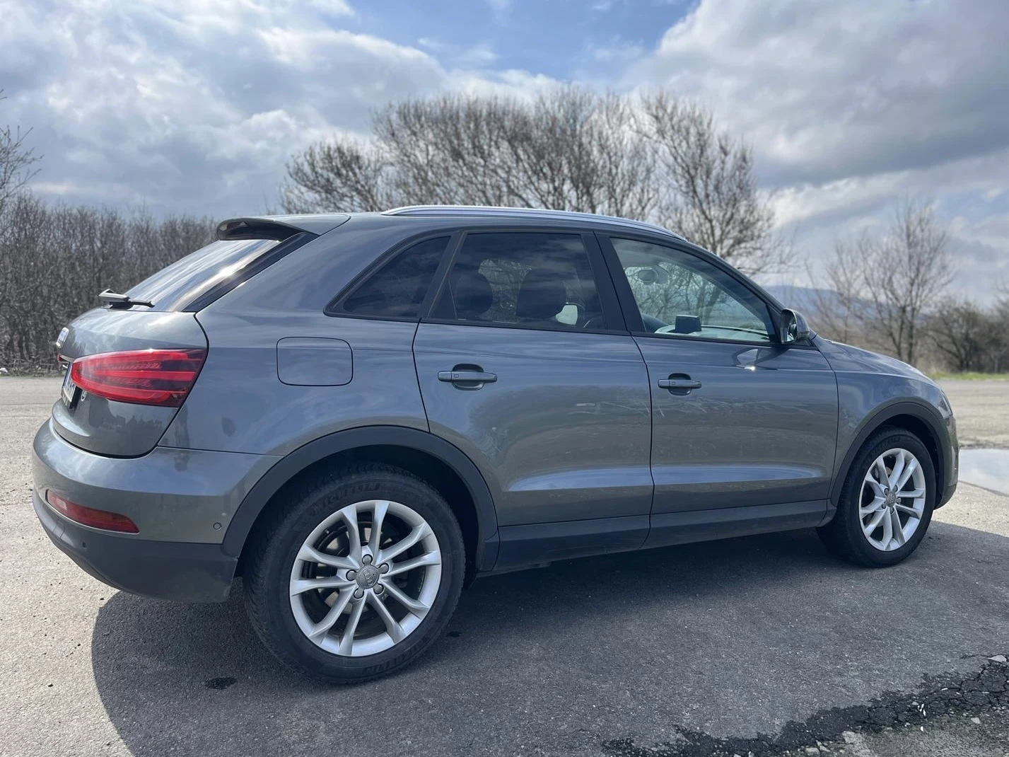 Audi Q3 2.0 TFSI, снимка 12 - Автомобили и джипове - 54044730