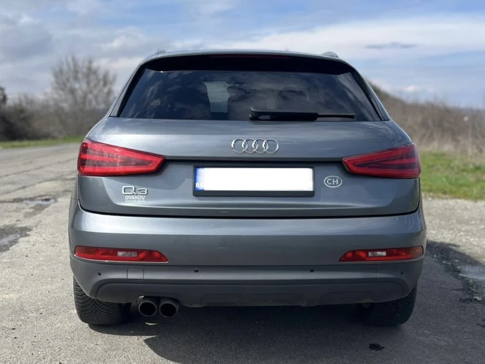 Audi Q3 2.0 TFSI, снимка 3 - Автомобили и джипове - 54044730