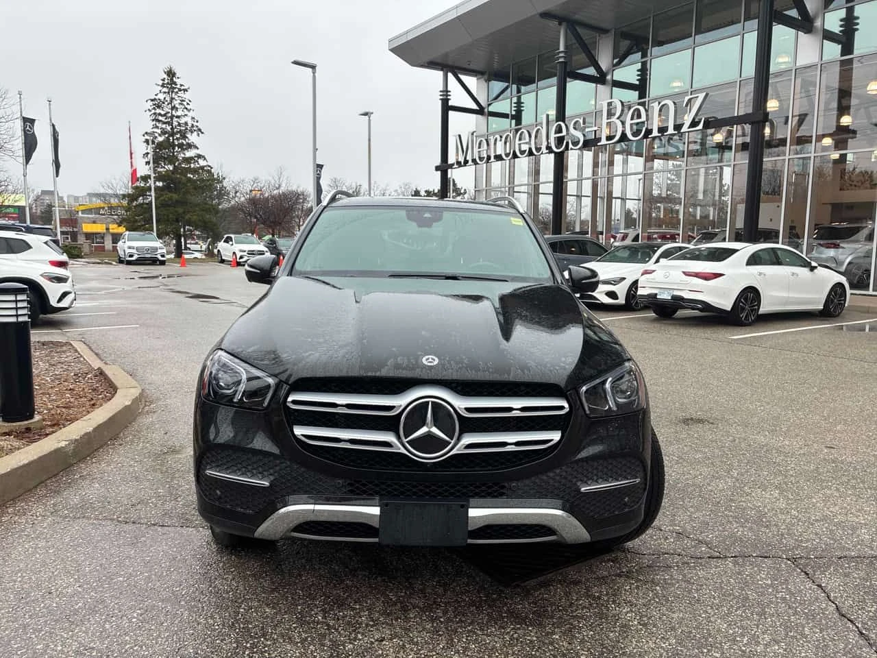 Mercedes-Benz GLE 450 * CARFAX * BURMESTER * ОБДУХВАНЕ * 360, снимка 6 - Автомобили и джипове - 54085266