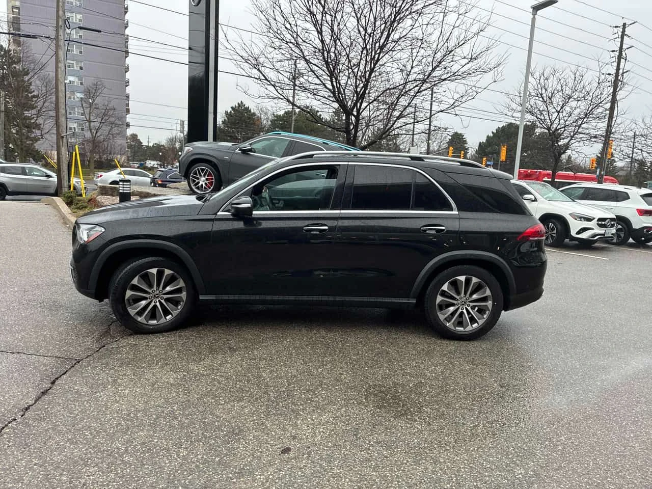 Mercedes-Benz GLE 450 * CARFAX * BURMESTER * ОБДУХВАНЕ * 360, снимка 2 - Автомобили и джипове - 54085266