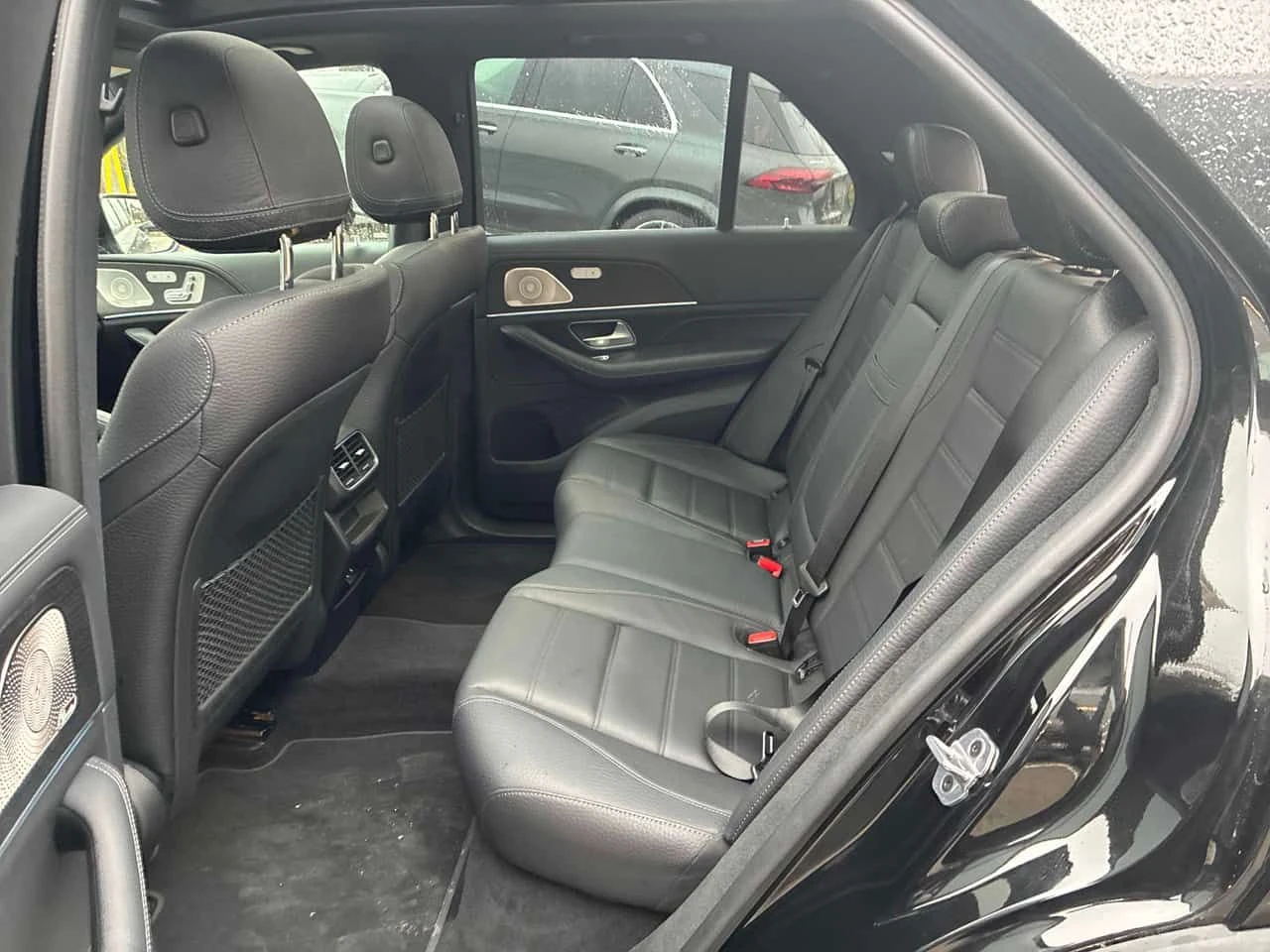 Mercedes-Benz GLE 450 * CARFAX * BURMESTER * ОБДУХВАНЕ * 360, снимка 11 - Автомобили и джипове - 54085266