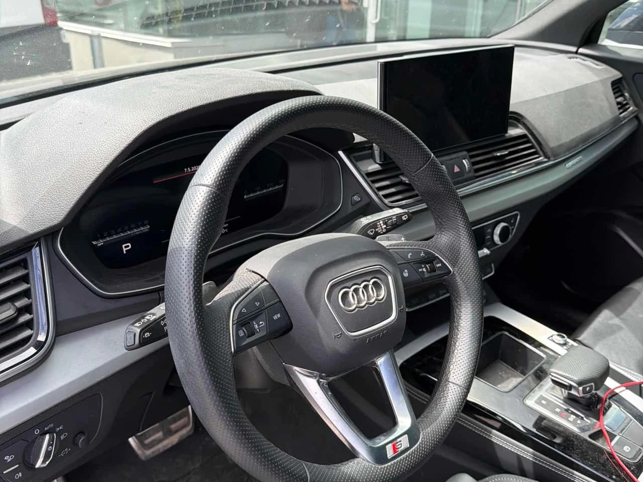 Audi Q5 Progressiv/ПАНОРАМА/ДИСТРОНИК/360, снимка 8 - Автомобили и джипове - 54457932