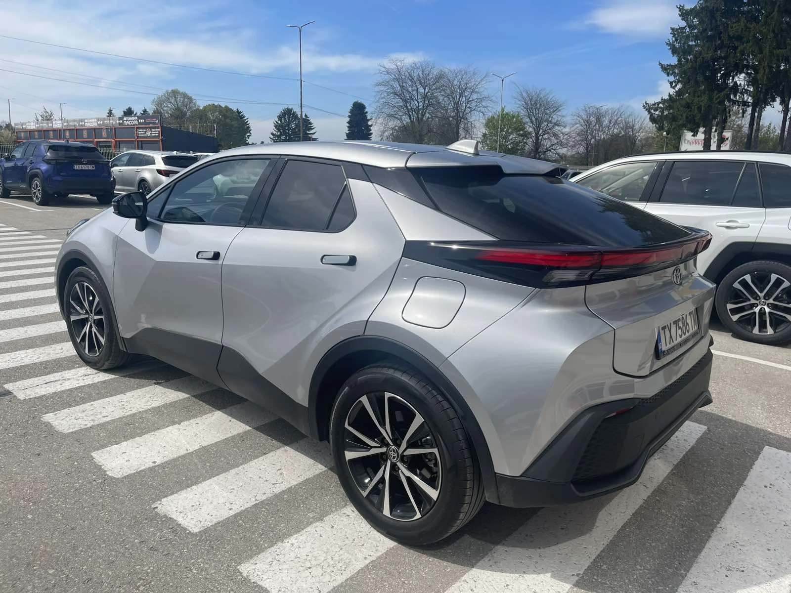 Toyota C-HR 1.8 HEV  | Mobile.bg � ����������� 3