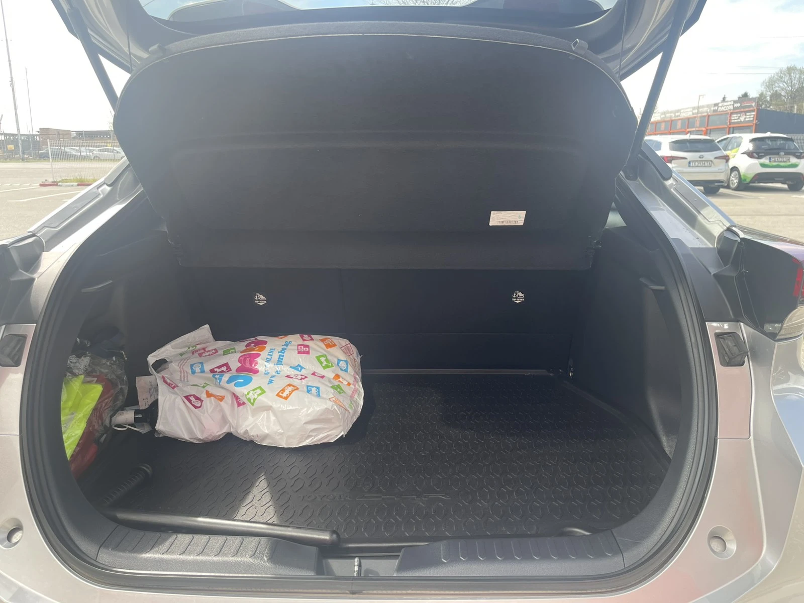 Toyota C-HR 1.8 HEV  | Mobile.bg � ����������� 10