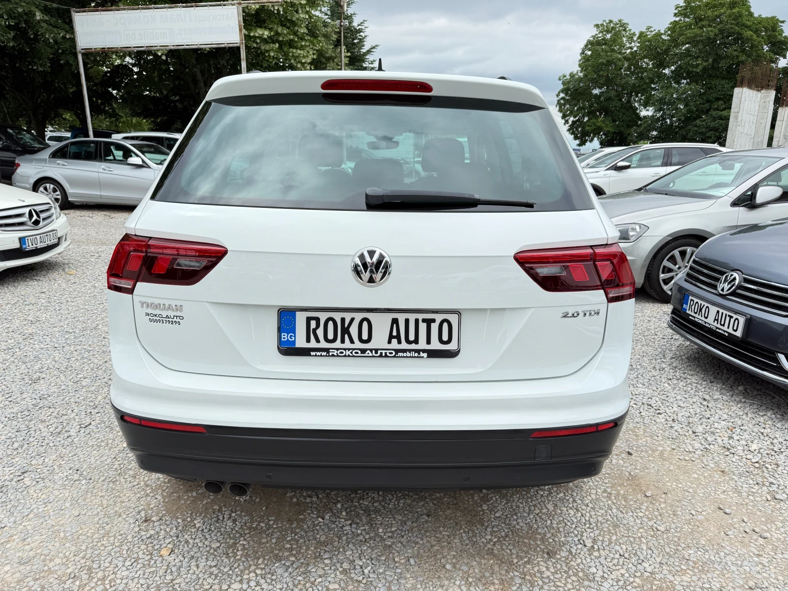 VW Tiguan 2.0TDI/ПЪЛНА СЕРВИЗНА ИСТОРИЯ ВЪВ ФОЛЦВАГЕН., снимка 5 - Автомобили и джипове - 54682937