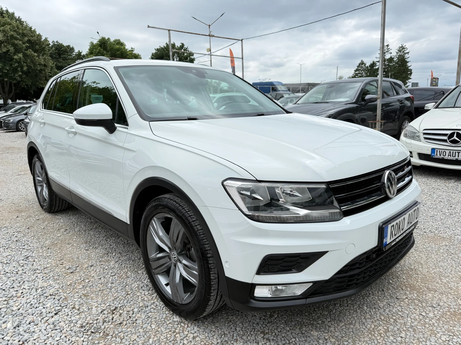 VW Tiguan 2.0TDI/ПЪЛНА СЕРВИЗНА ИСТОРИЯ ВЪВ ФОЛЦВАГЕН.