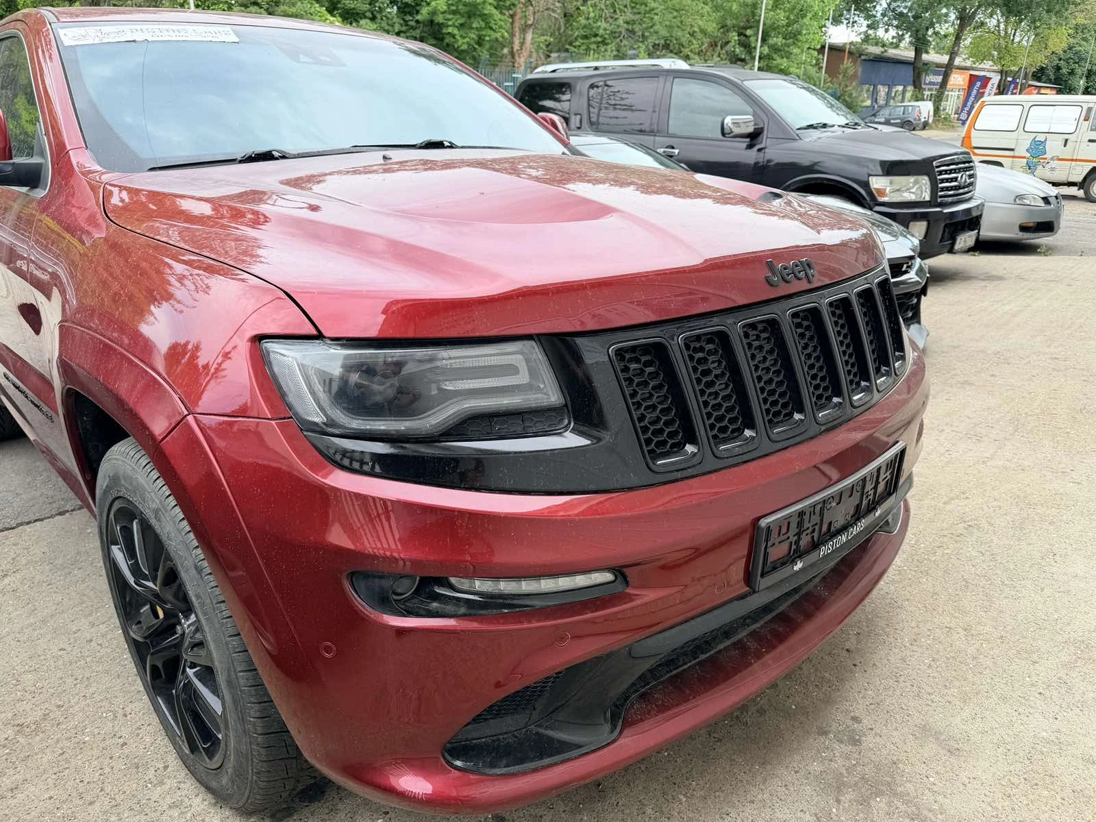 Jeep Grand cherokee SRT, снимка 4 - Автомобили и джипове - 54848983