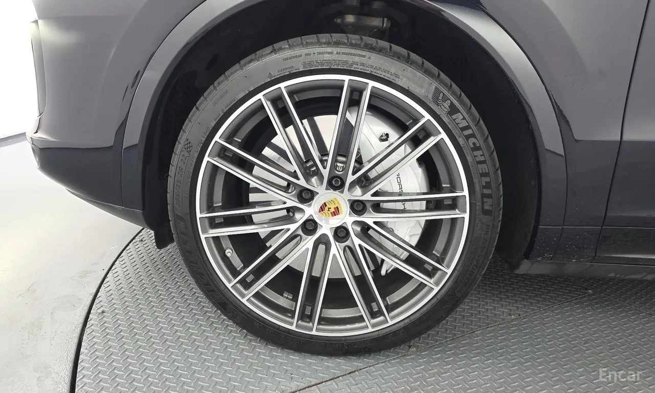 Porsche Cayenne 4.0 TURBO COUPE | SPORT CHRONO| PASM| BOSE, снимка 5 - Автомобили и джипове - 55208063