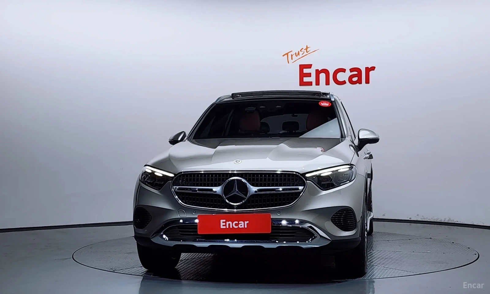 Mercedes-Benz GLC 220, снимка 3 - Автомобили и джипове - 55282620
