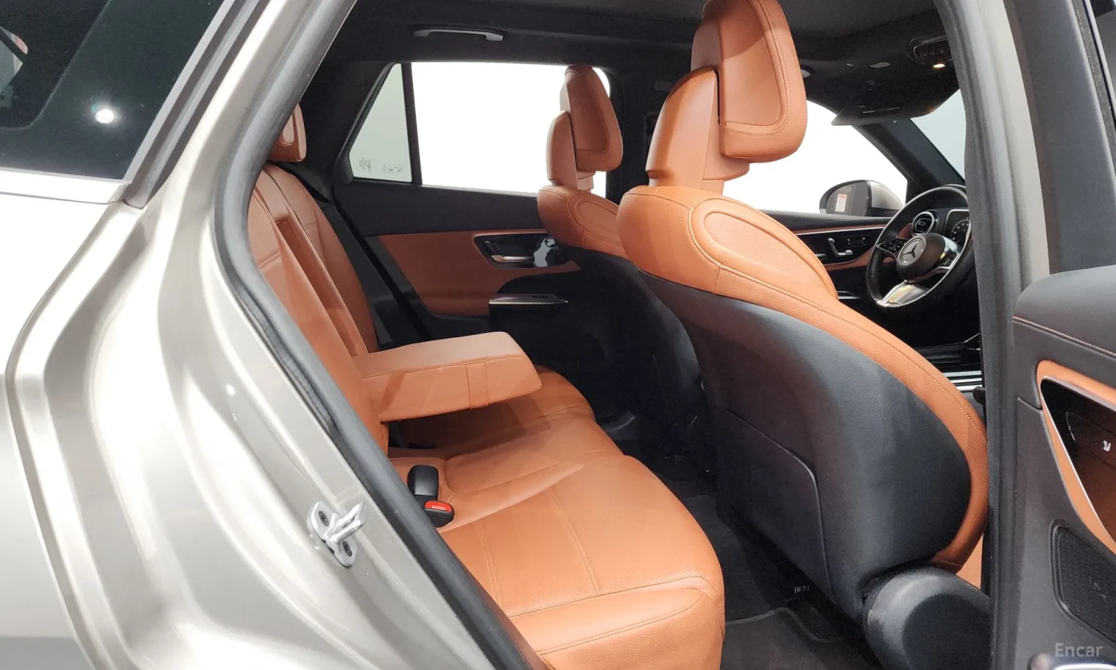 Mercedes-Benz GLC 220, снимка 11 - Автомобили и джипове - 55282620