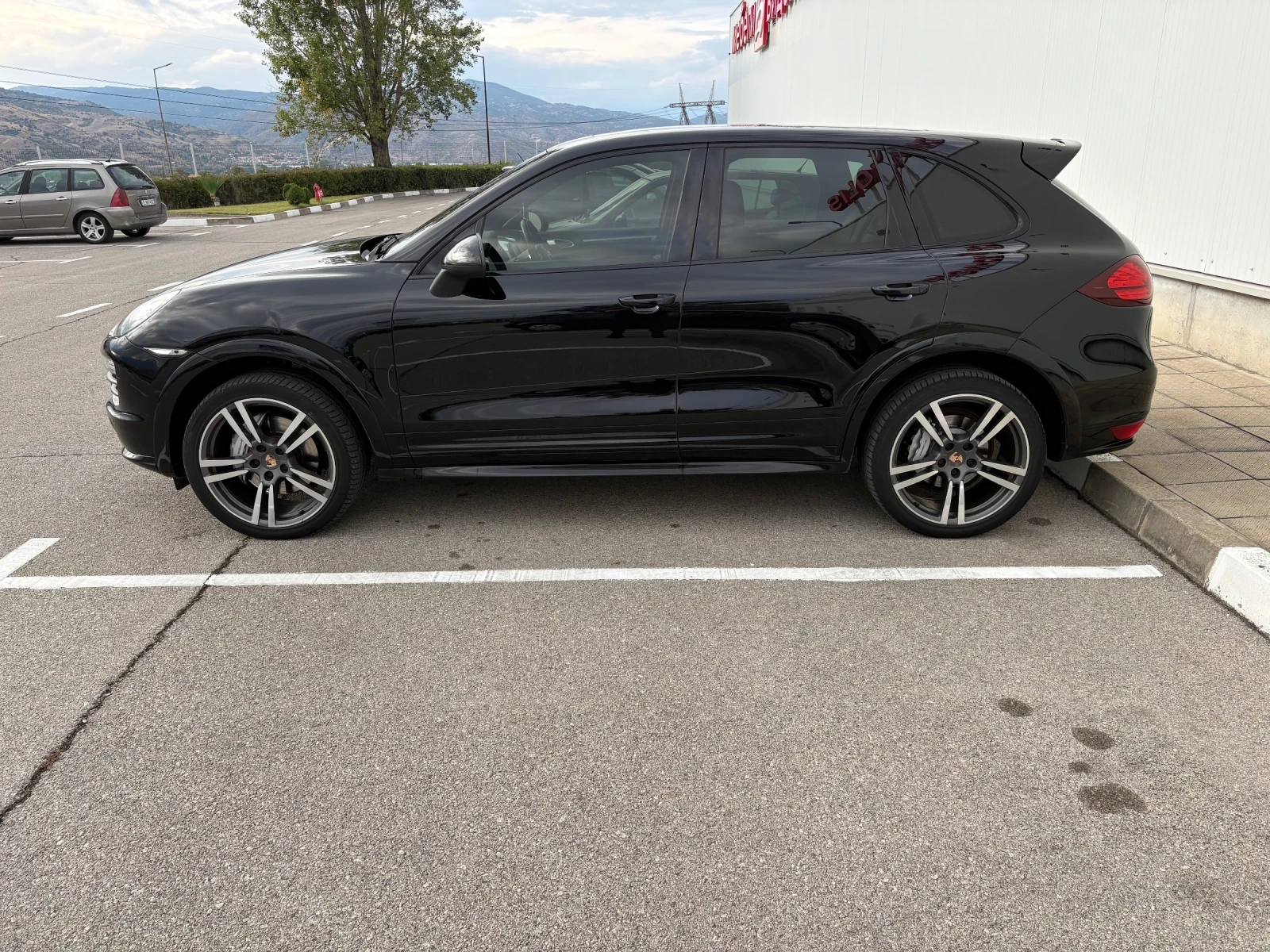 Porsche Cayenne 4.2Д, снимка 4 - Автомобили и джипове - 56465088