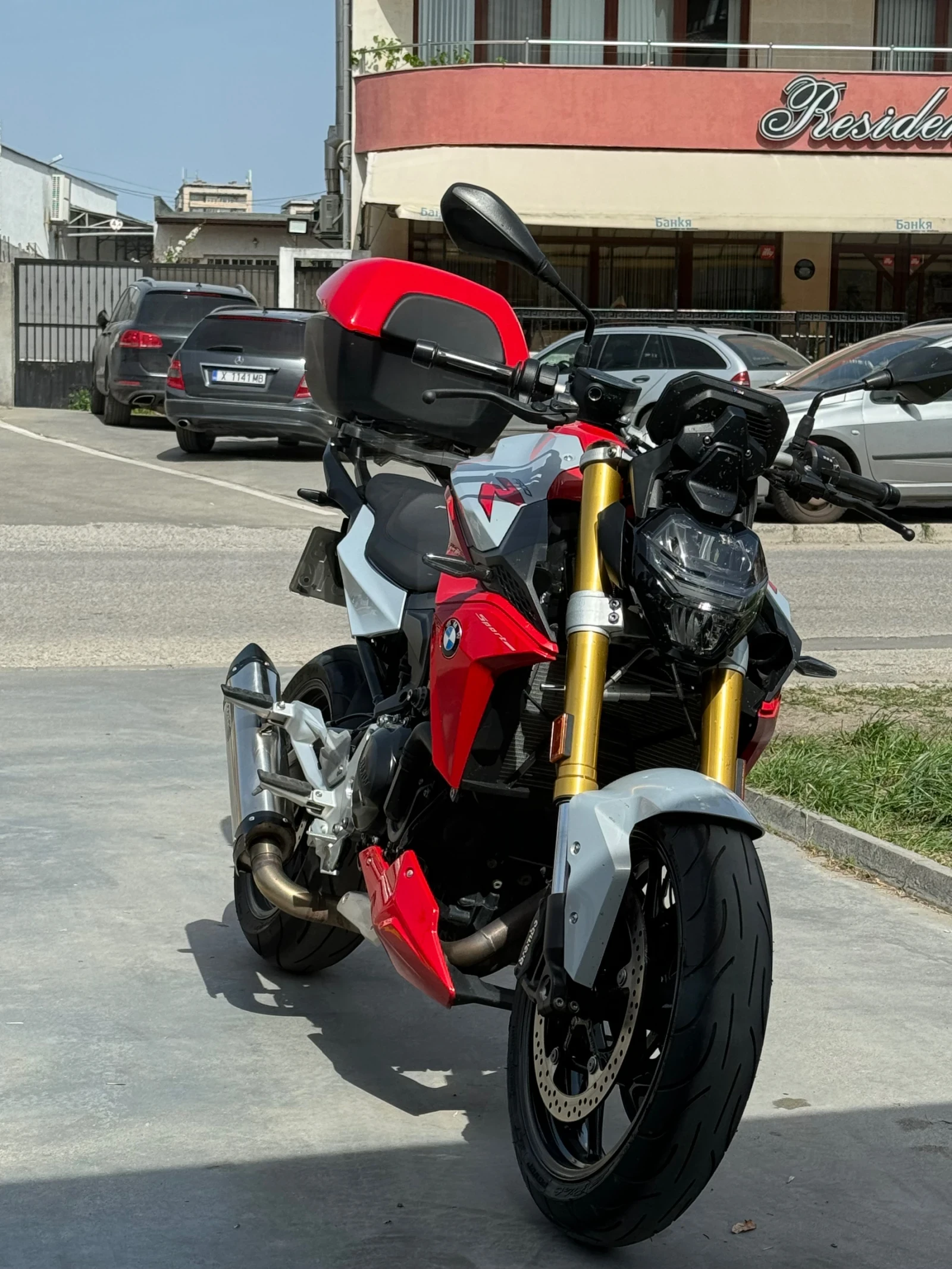BMW F 900 - изображение 4