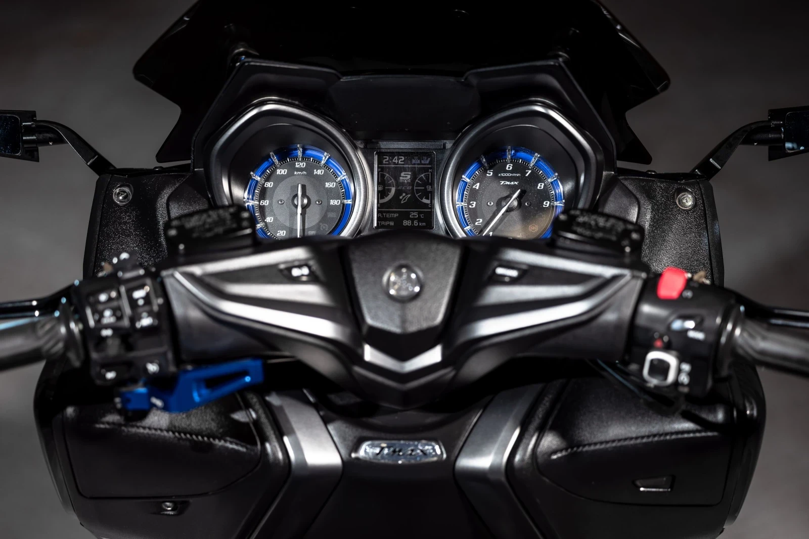 Yamaha T-max 560- УНИКАТ !!! БЕЗ АНАЛОГ !!! - изображение 8