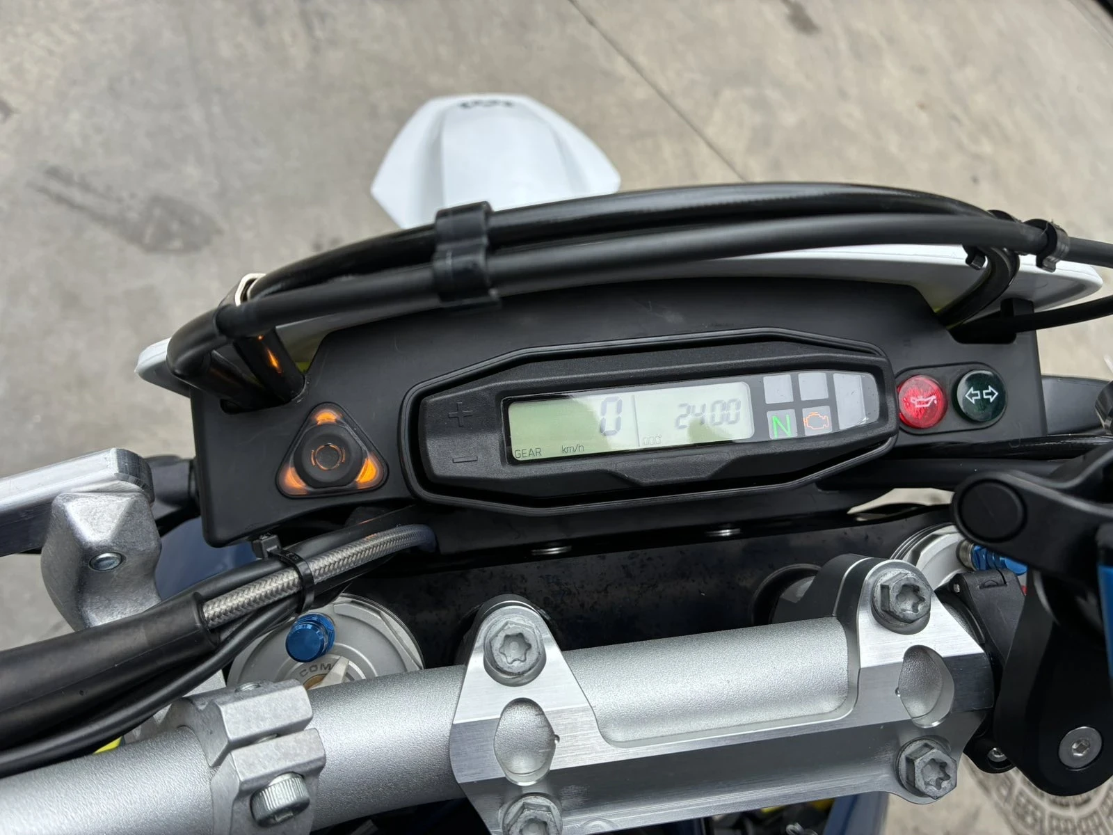 Husqvarna Svartpilen 701 HUSGVARNA 701 ENDURO | Mobile.bg � ����������� 8