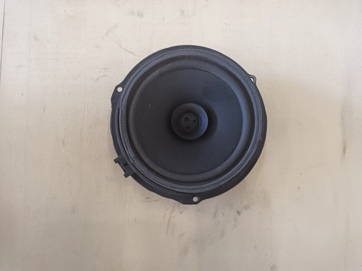 ���������, ��������������� ���� � ���� ����� ����� 1.6 ���� | Mobile.bg � ����������� 1